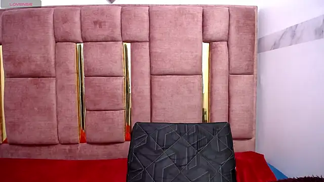 Živý XXX chat CHLOESHOW