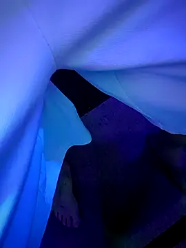 chronic_vibez's Webcam Show