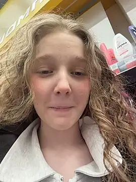 outside_rosy's Webcam Show