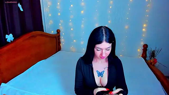 แชท XXX สดของ milanasky5