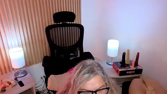 MarianL0ve's Live XXX Chat