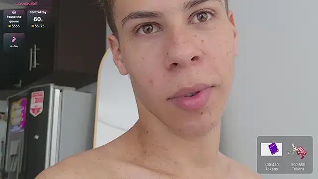 grey___27 即時 XXX 聊天