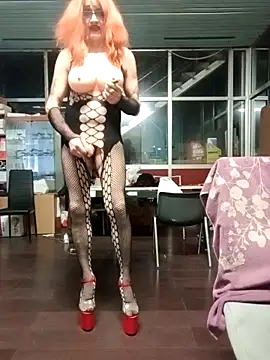 Show modela SERSE26 na web-kameri