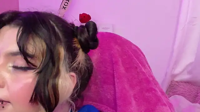 Sachi_Meow: απευθείας συνομιλία ΧΧΧ