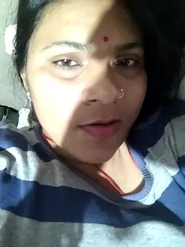 couple_71 Adlı Modelin Canlı XXX Sohbeti