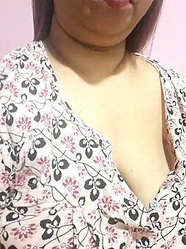 Ravina_patil1 웹캠 쇼