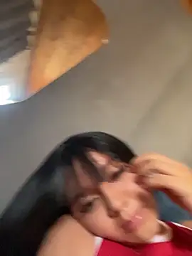 Katy_RoseX Adlı Modelin Canlı XXX Sohbeti