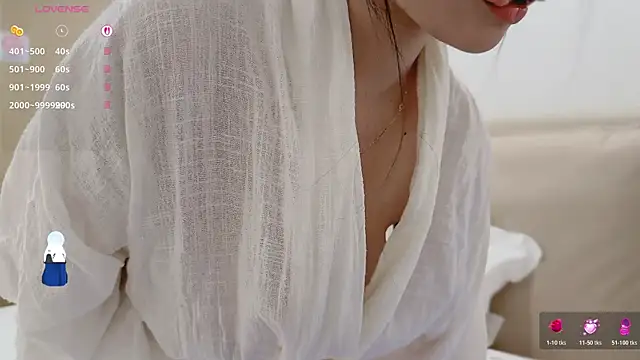 Vaidurya-Yolo Chat XXX in diretta