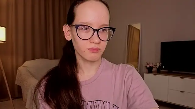 BettyBrowni: онлайн-секс-чат