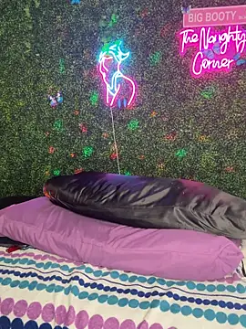 RenaThickAss' Webcam Show