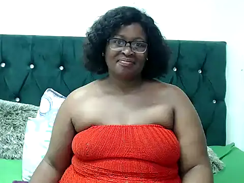 Curves2Devour 라이브 XXX 채팅