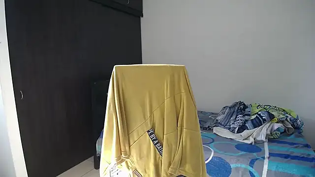 axel_rios_: онлайн-секс-чат