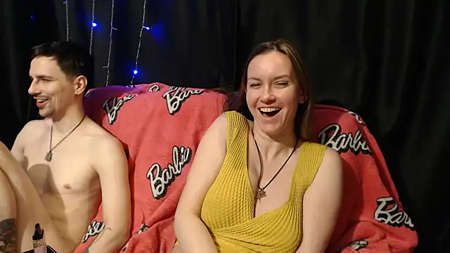 Chat +18 de Milana69 ao vivo