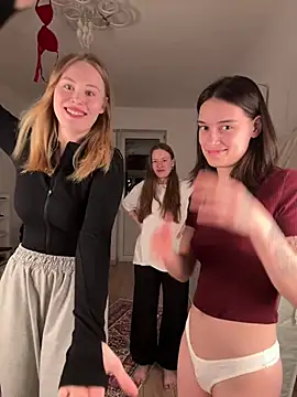 Chat XXX Live Monica_Law_