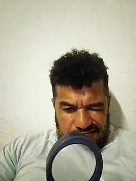 tarra122's Webcam Show