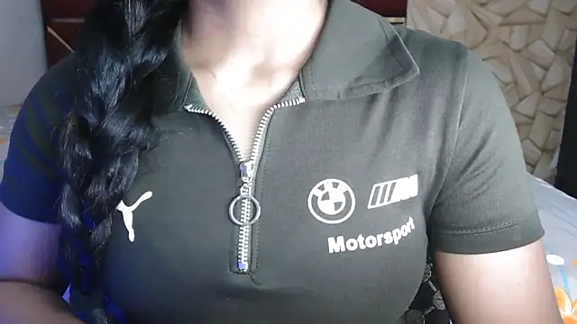 Cuteangle1 Adlı Modelin Web Kamerası Şovu