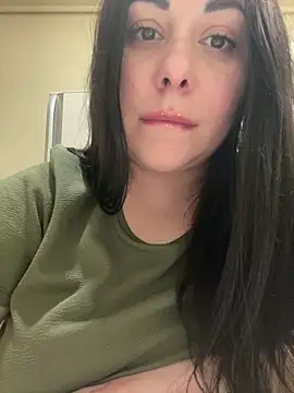 DaisyStreet's Live XXX Chat