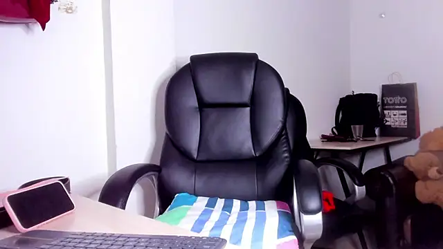 alma_fenix – Live XXX-chat