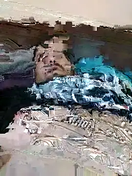 uncut831 Show in webcam