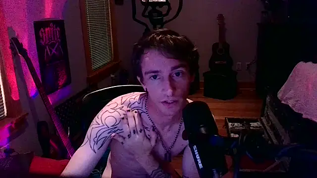 LEVIATHANX666: онлайн-секс-чат