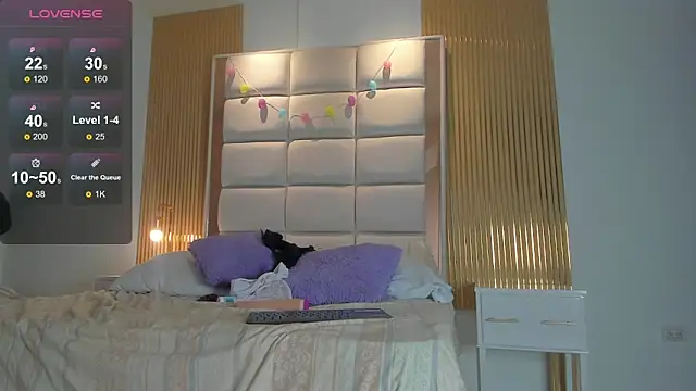 XXX chat uživo modela Taylor_Royal_