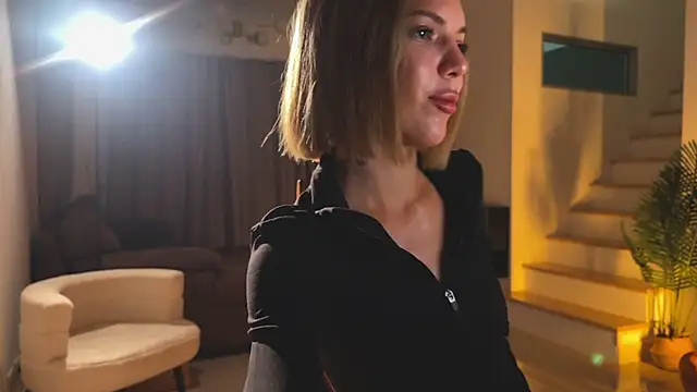 alittlestarrr's Live XXX Chat