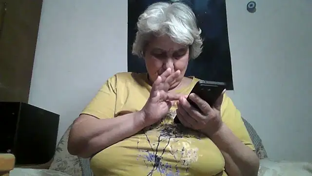 ExquisiteMature Webcam show