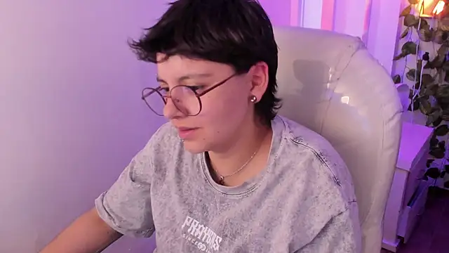 Nathaly_ds Chat XXX in diretta