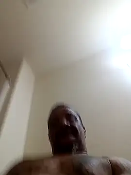 Chat +18 de yellowwetfox ao vivo