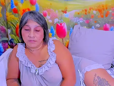 Chat XXX en directo de indianroxy