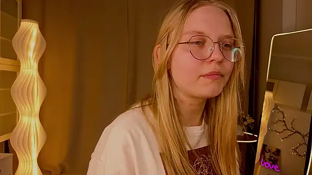 AlicaCohill Chat XXX live