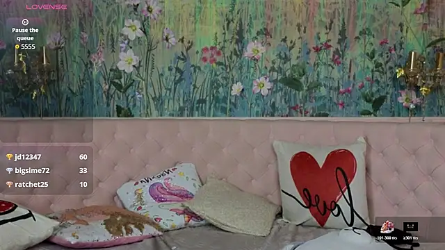 IvoryWood_: онлайн-секс-чат