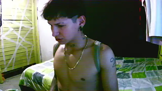 Онлайн чат XXX Ebebyjuan