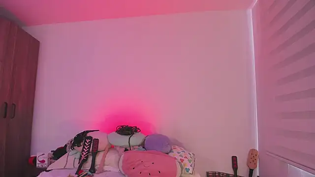 دردشة K2xxKrawl الجنسية المباشرة