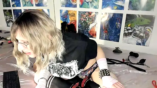 Miaxma – webcam-show