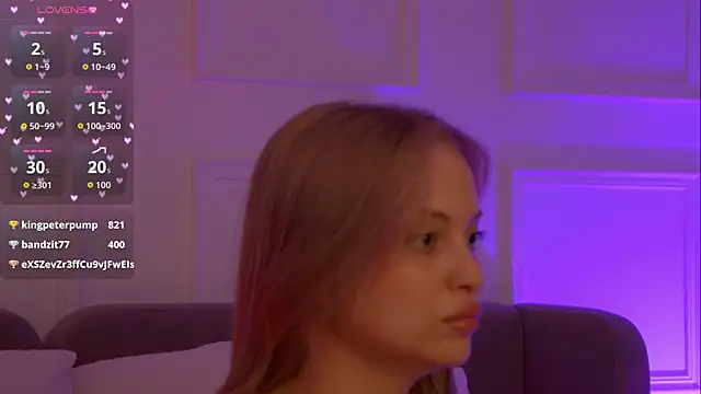 MollyHilton's Live XXX Chat