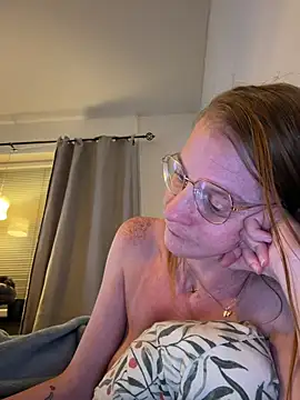 jannis1992 webcam show