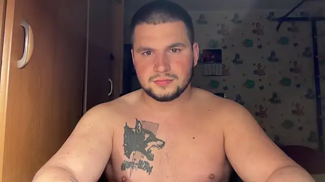 Show modela chiraq1945 na web-kameri