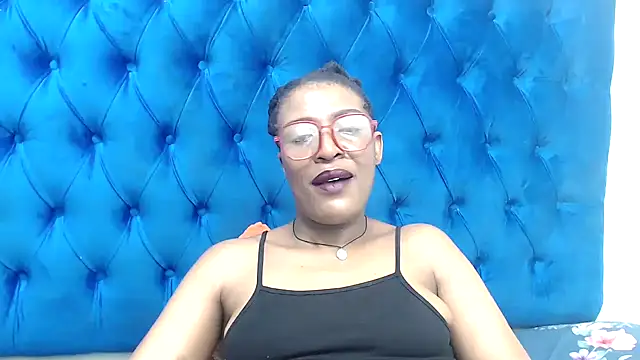 SpicyQueenxxxx live XXX chat