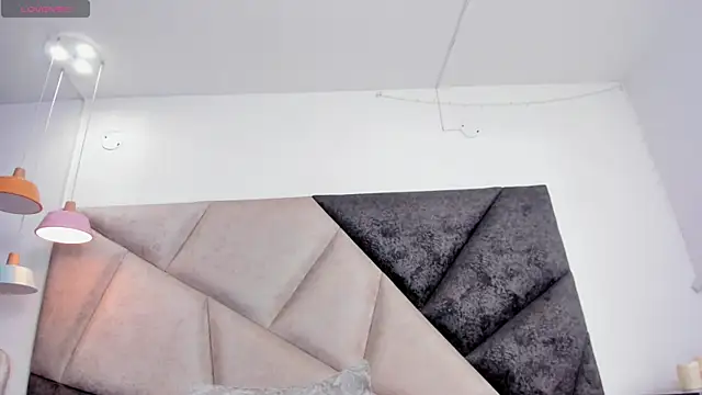 AfroditaVega_: απευθείας συνομιλία ΧΧΧ