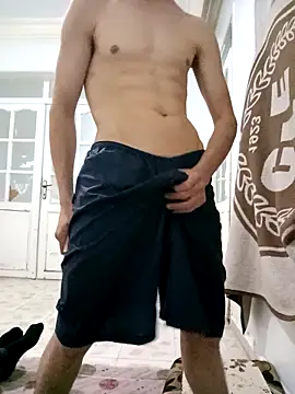 qamar97 在線直播表演