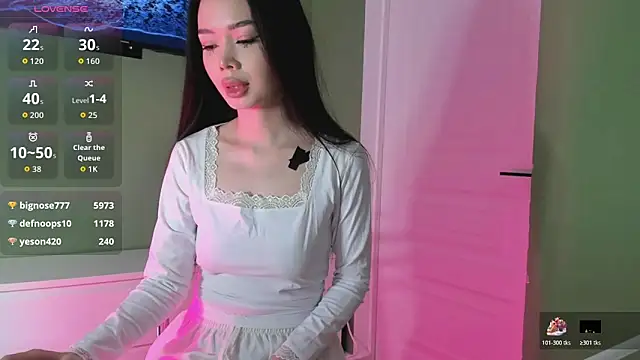 Moon1ightFairy live XXX chat