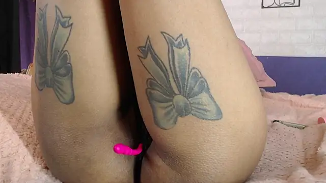 skinny_Yizz élő XXX-chatje