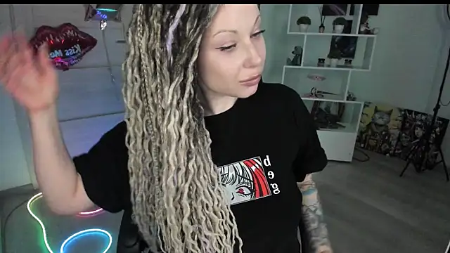 HoneySallyMoore's Live XXX Chat