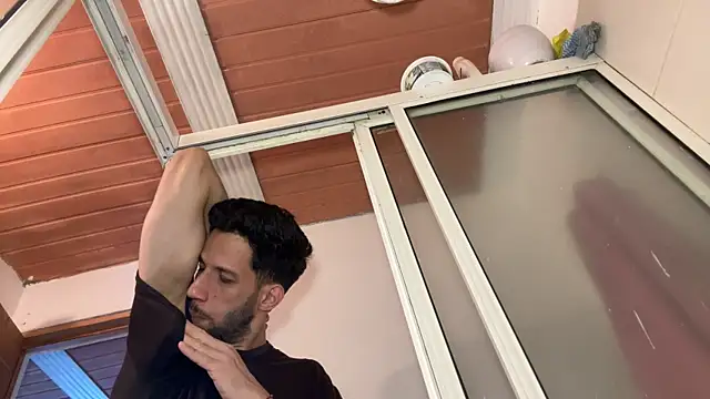 Karim_mansur Pertunjukan Webcam