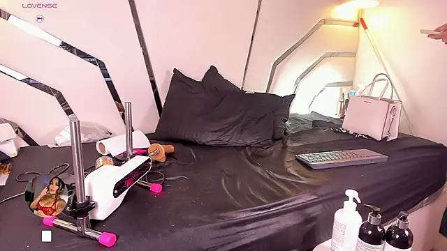 Živý XXX chat Kendall__evanss