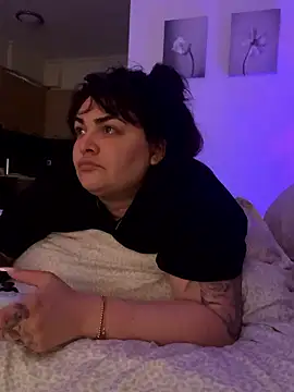 Chat XXX en directo de HeyBABYGIRL