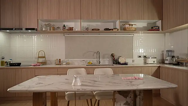 Czat XXX na żywo – LIttle_Rina_