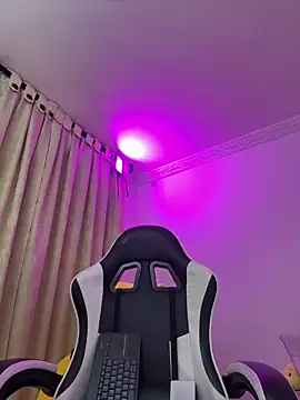 Chat XXX en directo de shanel_taylor