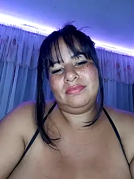 RosenRot07 Adlı Modelin Canlı XXX Sohbeti